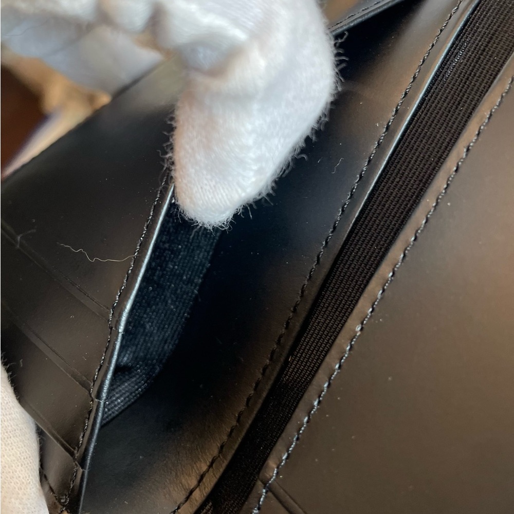 Givenchy Authentic Vintage Black Logo Textured Compact Wallet with Gold Hardware - Picture 7 of 16